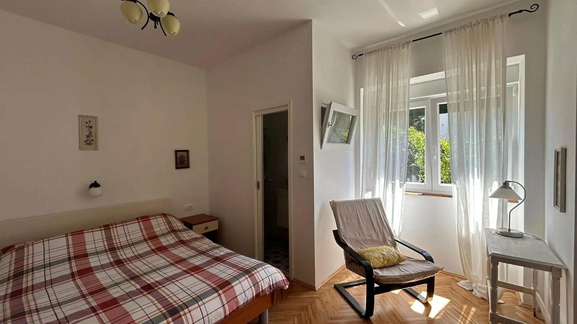 Apartment Nina Barbat na Rabu 0*,  Croatia